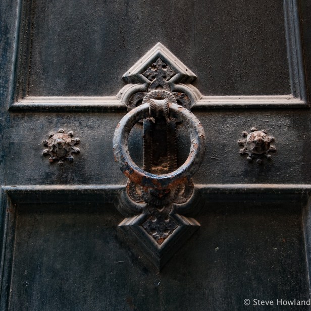 Door knocker in Ciutadella de Menorca