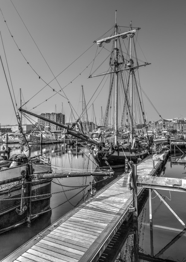 Hull1703_10_tonemapped