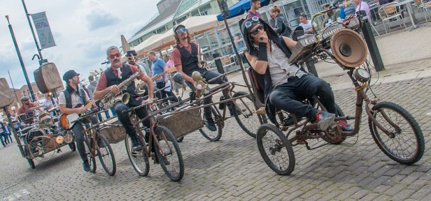 51F49330-6C94-486E-82F4-E01CF4DADCF6